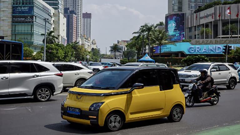 Chinese EV Brands’ Push In Indonesia Intensifies. Can They Help Boost Slow Adoption?